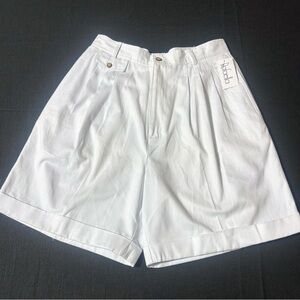 Vintage Rafella White Pleated Shorts